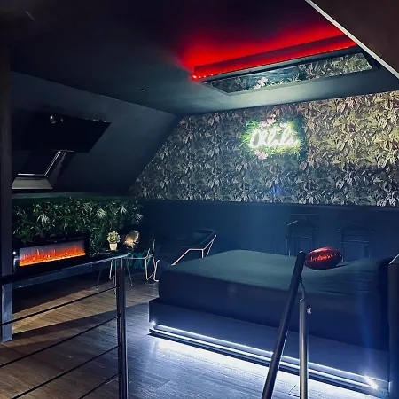 La Oh La La - Duplex Jungle & Jacuzzi Prive Διαμέρισμα Wiwersheim