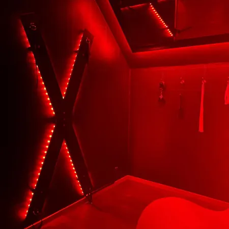 La Oh La La - Duplex Jungle & Jacuzzi Prive Διαμέρισμα *