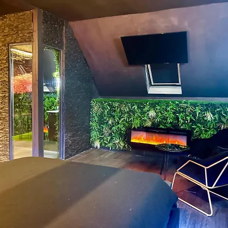 Διαμέρισμα La Oh La La - Duplex Jungle & Jacuzzi Prive Wiwersheim